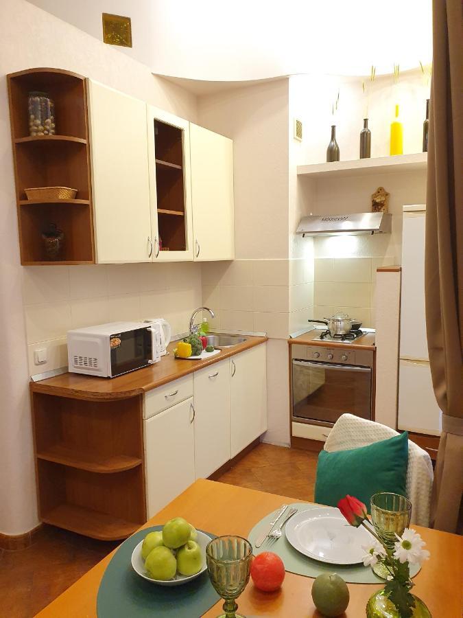 Inn Home Apartments - Pechersk Area Kiev Esterno foto
