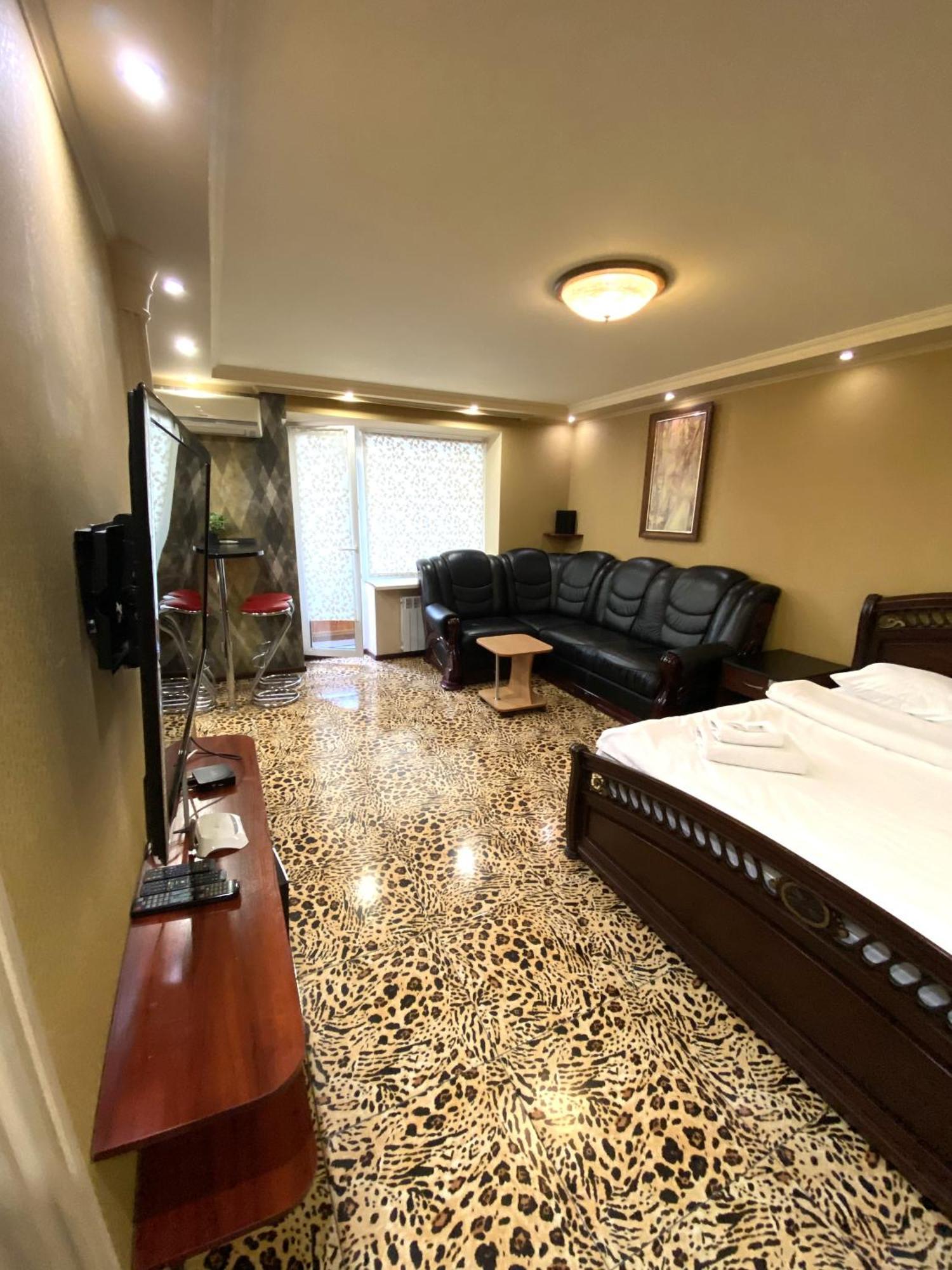 Inn Home Apartments - Pechersk Area Kiev Esterno foto