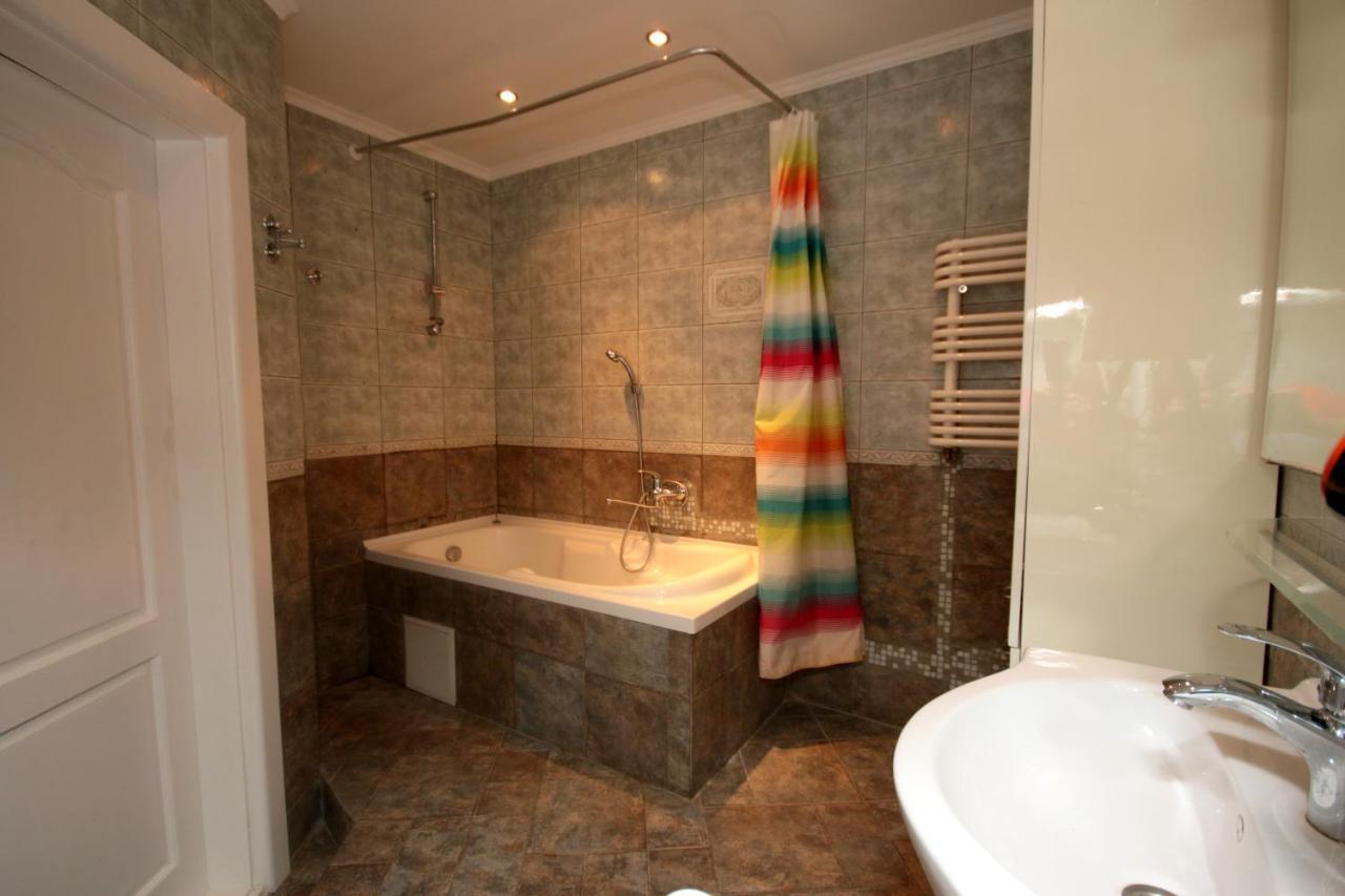 Inn Home Apartments - Pechersk Area Kiev Esterno foto